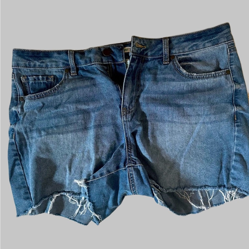 Women’s Jean Shorts
